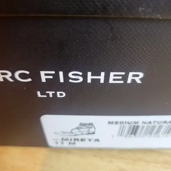 Marc Fisher LTD Square Toe Strappy Thong Sandal Brown 11 - Picture 7 of 7